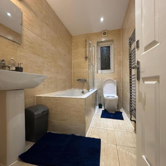 Riverside Haven 5 * London