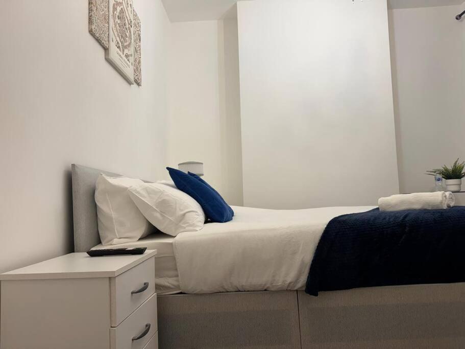 Apartment Riverside Haven 5 *